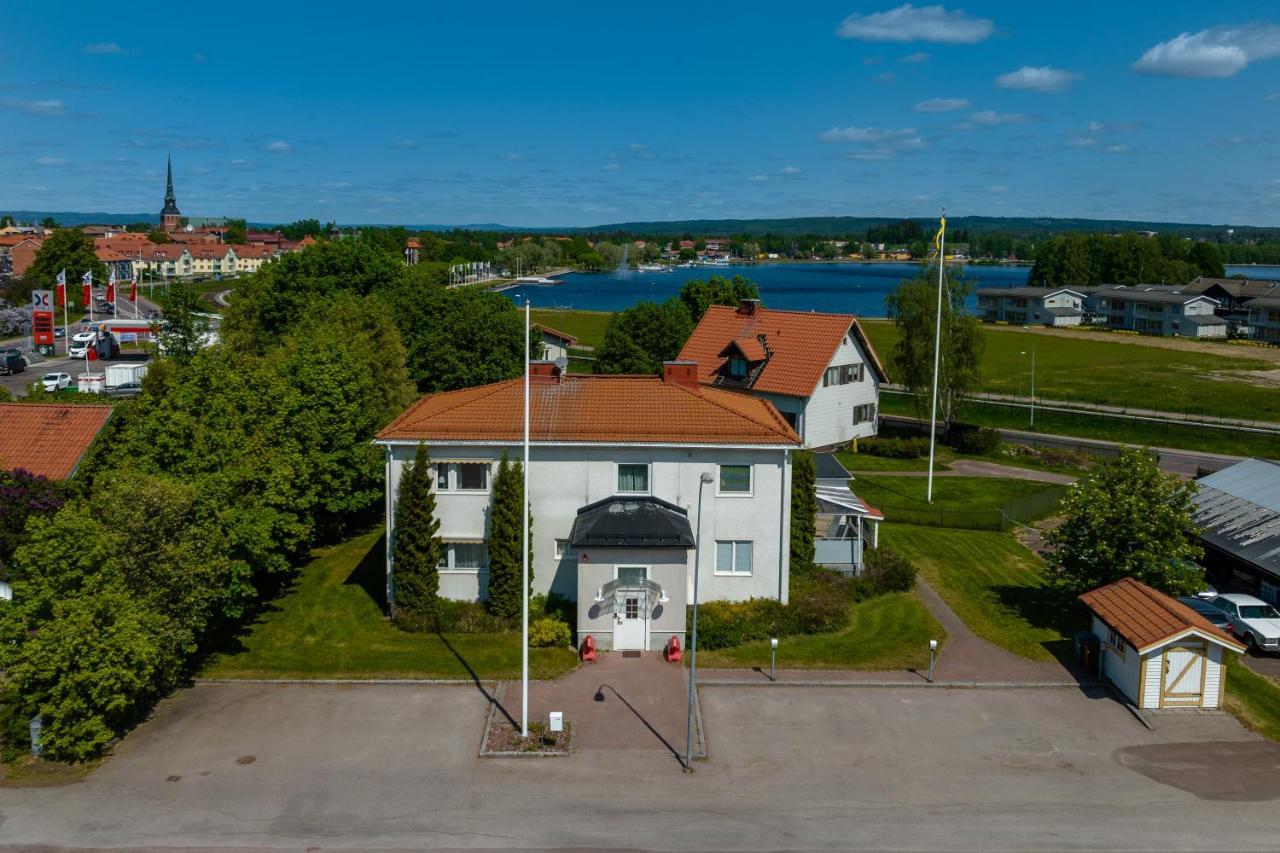 Vandrarhemmet Stranden Mora Exterior photo